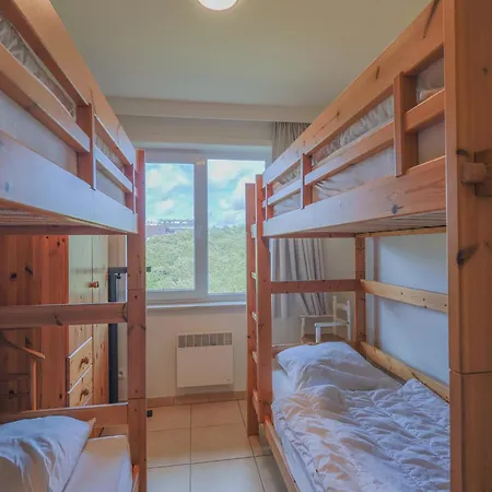 Near Belgian Coast With Terrace, Cleaning Included דירה *