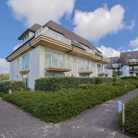 Near Belgian Coast With Terrace, Cleaning Included أوستدوينكيرك